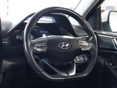 2022 Hyundai IONIQ - Thumbnail