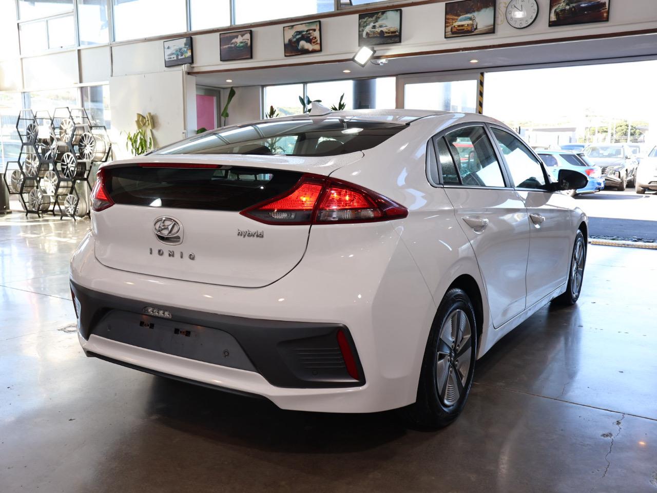 2022 Hyundai IONIQ