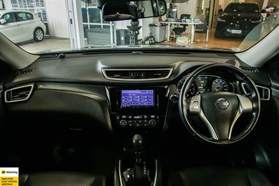 2016 Nissan X-Trail - Thumbnail