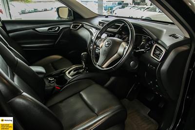 2016 Nissan X-Trail - Thumbnail
