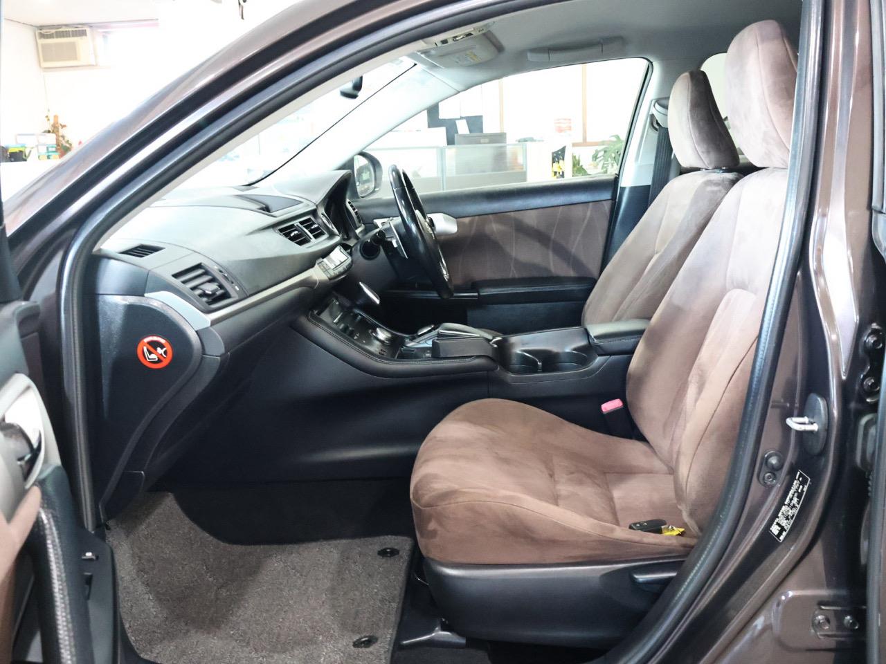 2013 Lexus CT200H