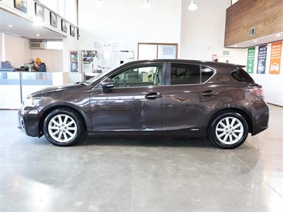 2013 Lexus CT200H - Thumbnail