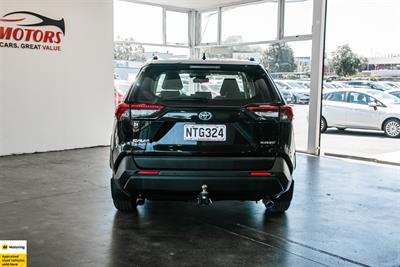 2021 Toyota RAV4 - Thumbnail