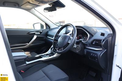 2023 Mitsubishi Eclipse Cross - Thumbnail