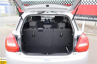 2021 Suzuki Swift - Thumbnail