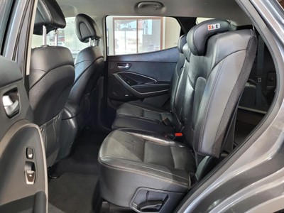 2016 Hyundai Santa Fe - Thumbnail