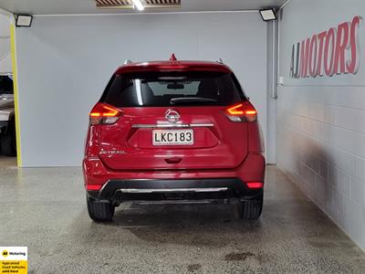 2018 Nissan X-Trail - Thumbnail