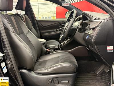 2015 Toyota Harrier - Thumbnail