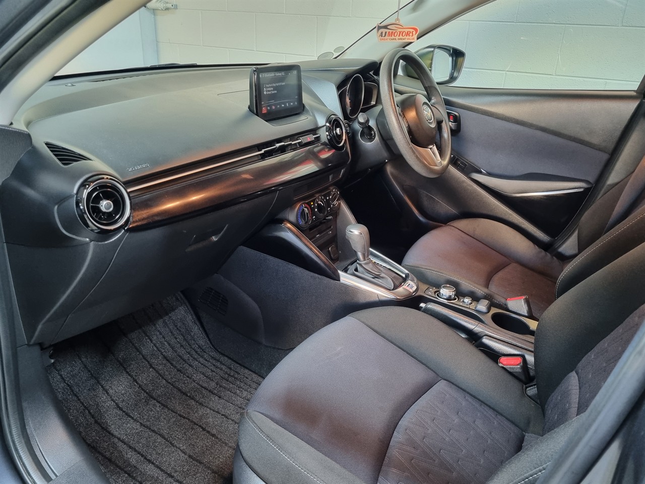 2015 Mazda Demio