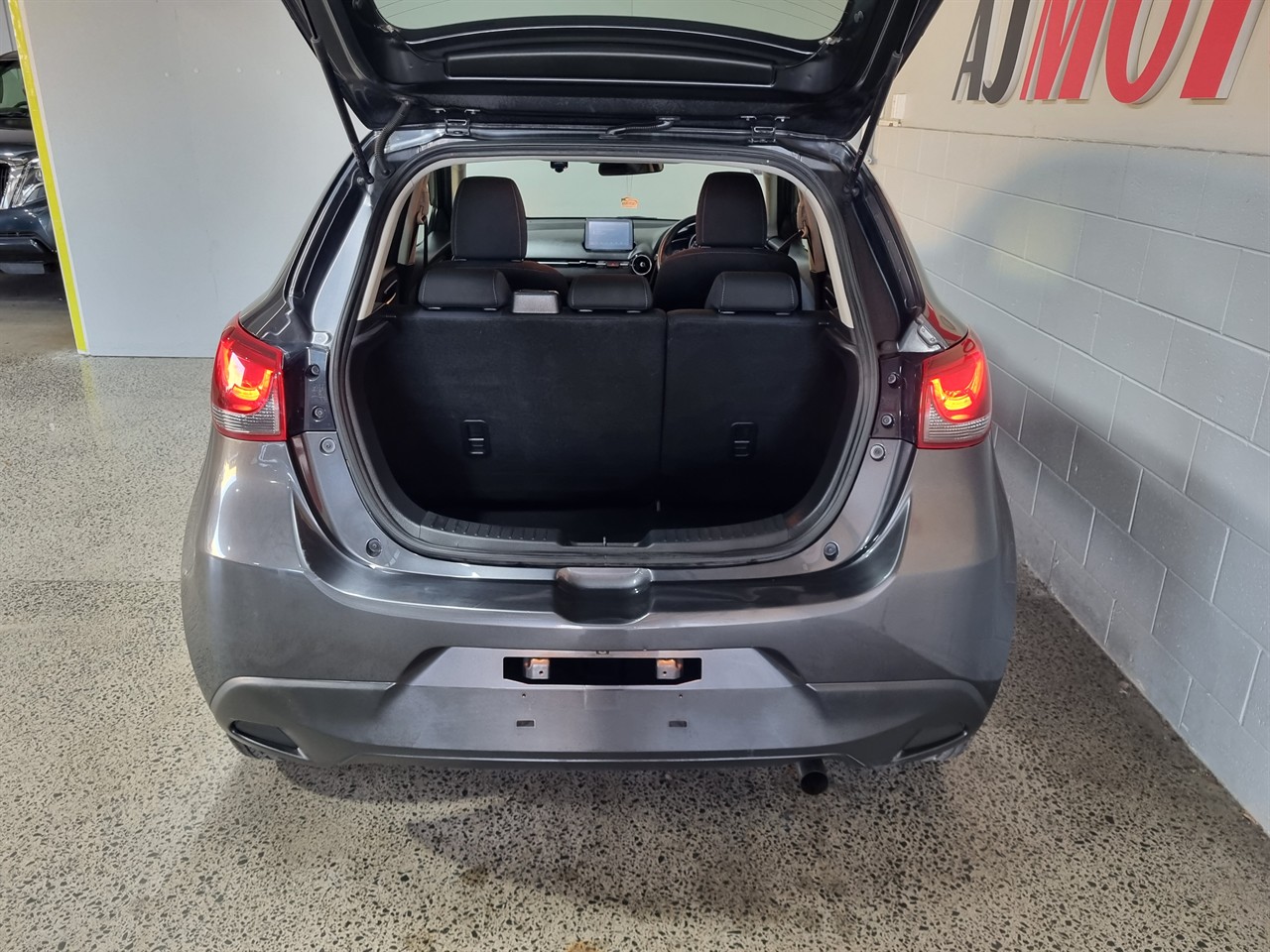 2015 Mazda Demio