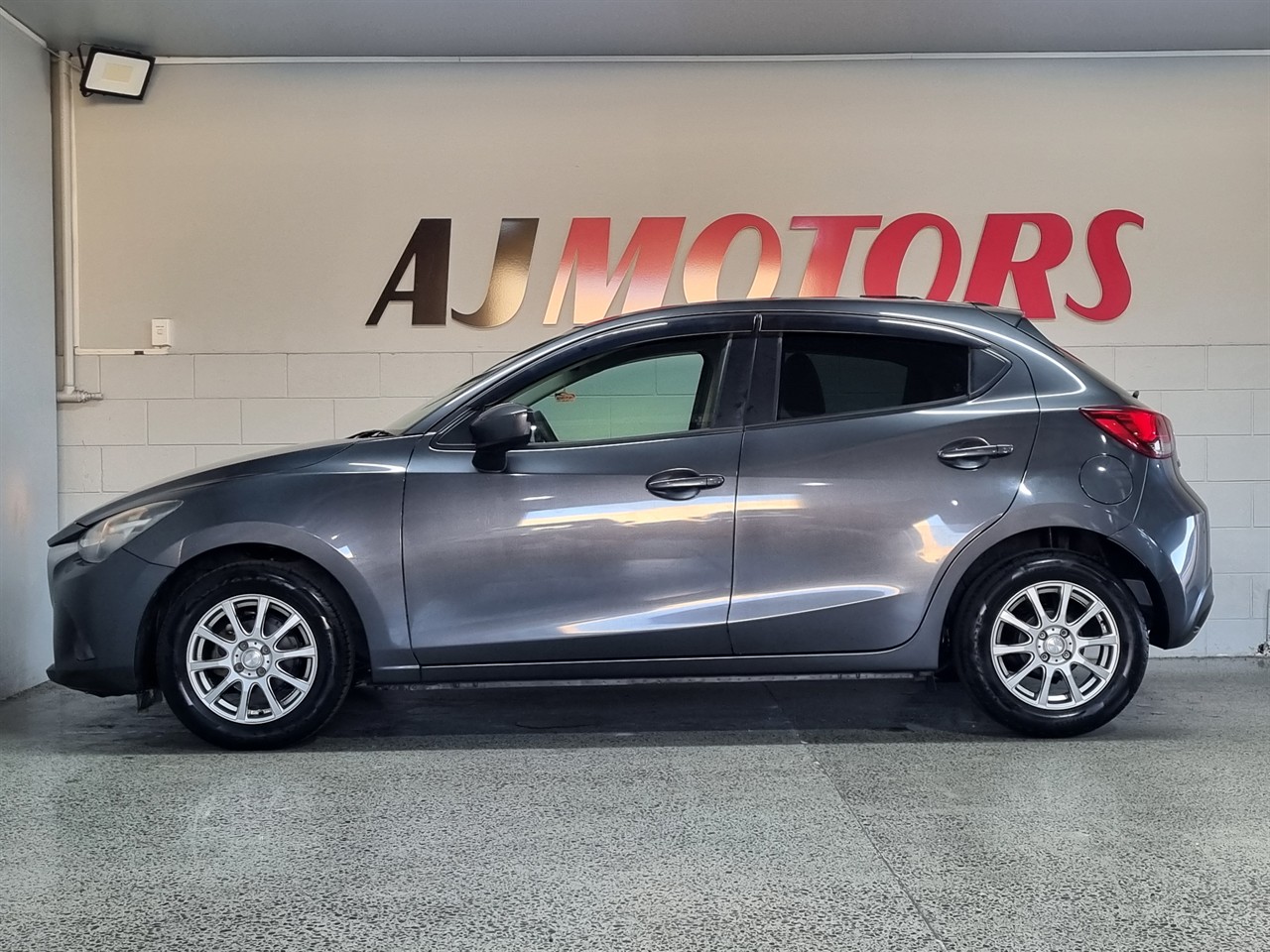 2015 Mazda Demio