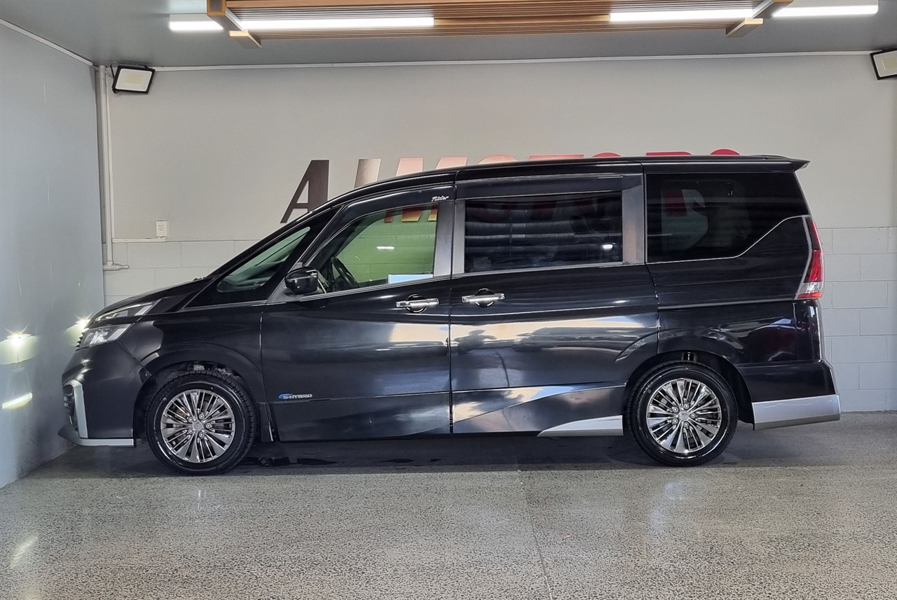 2016 Nissan Serena