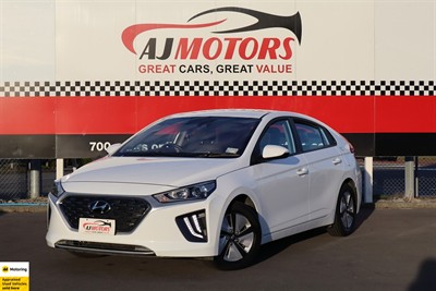 2022 Hyundai IONIQ - Thumbnail