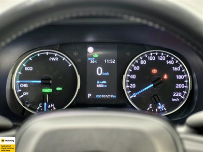 2020 Toyota RAV4 - Thumbnail