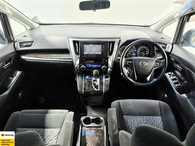 2015 Toyota Vellfire - Thumbnail