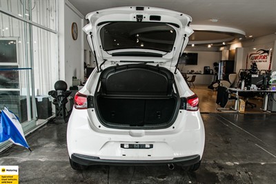 2020 Mazda Demio - Thumbnail