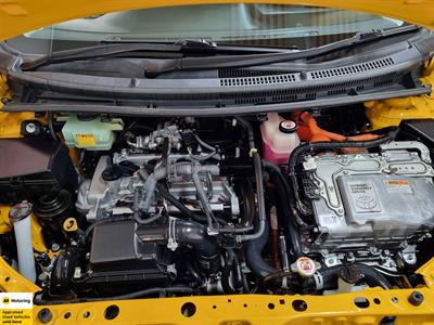 2017 Toyota Aqua - Thumbnail