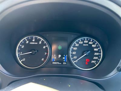 2021 Mitsubishi Outlander - Thumbnail