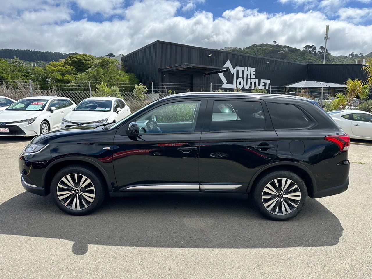 2021 Mitsubishi Outlander