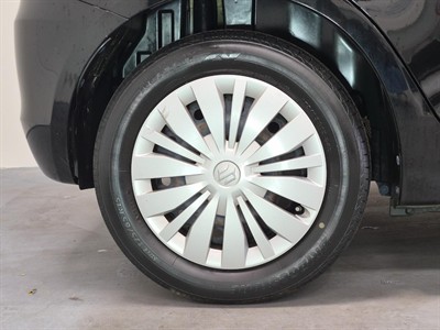 2014 Suzuki Swift - Thumbnail