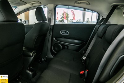 2014 Honda Vezel - Thumbnail