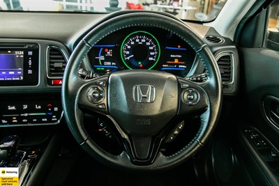 2014 Honda Vezel - Thumbnail
