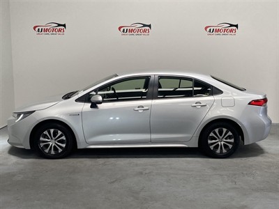 2021 Toyota Corolla - Thumbnail