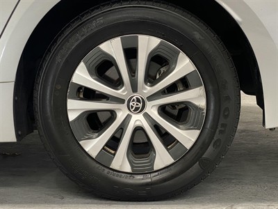 2021 Toyota Corolla - Thumbnail