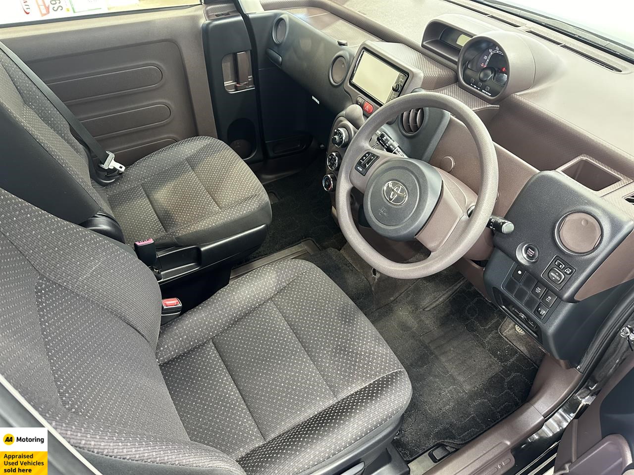 2015 Toyota Spade