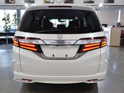 2014 Honda Odyssey - Thumbnail