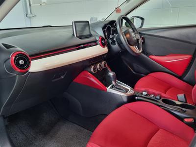 2015 Mazda Demio - Thumbnail