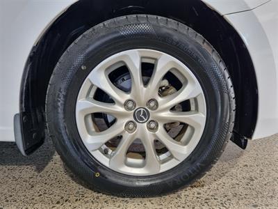 2015 Mazda Demio - Thumbnail