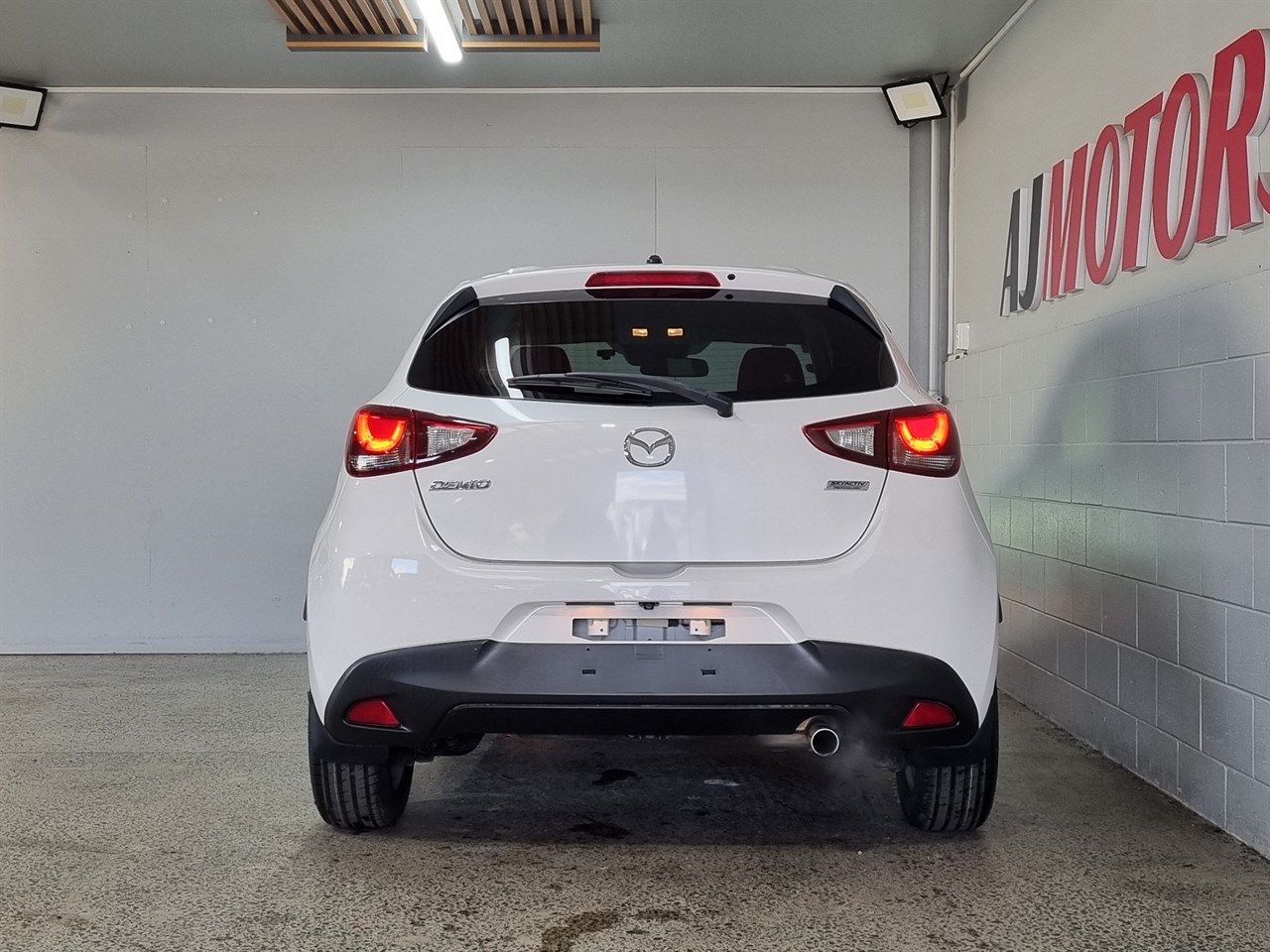 2015 Mazda Demio