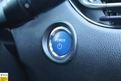 2017 Toyota C-HR - Thumbnail