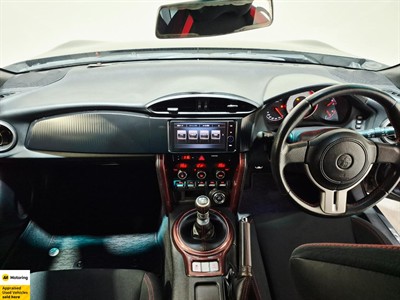 2012 Toyota 86 - Thumbnail