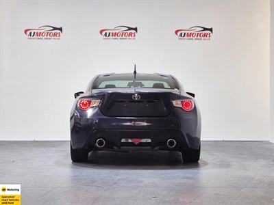 2012 Toyota 86 - Thumbnail