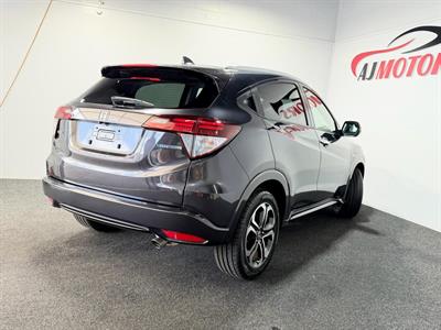 2014 Honda Vezel - Thumbnail