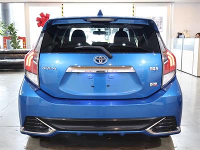 2014 Toyota Aqua - Thumbnail