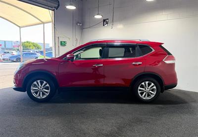 2015 Nissan X-Trail - Thumbnail