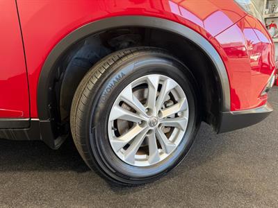 2015 Nissan X-Trail - Thumbnail