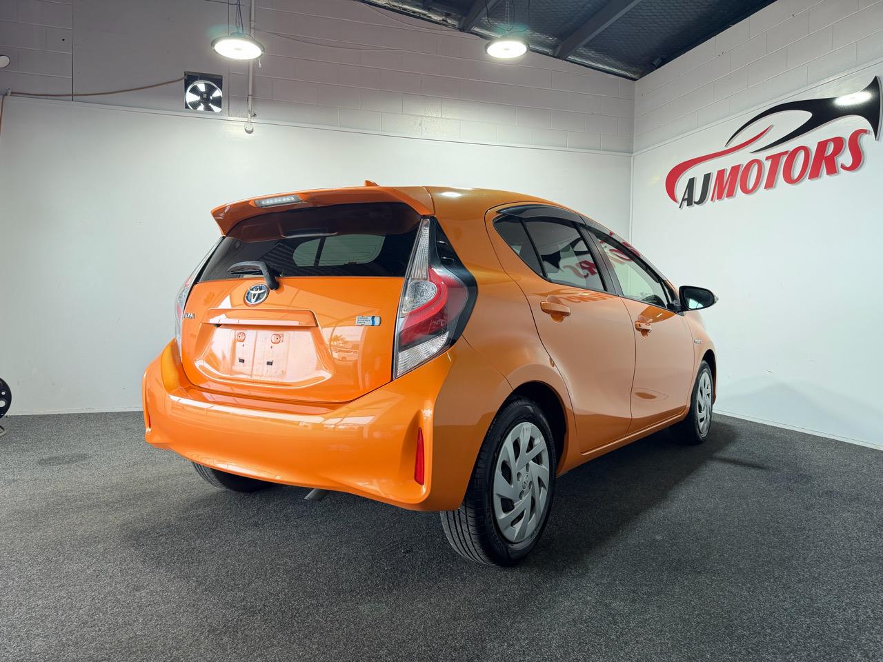 2017 Toyota Aqua