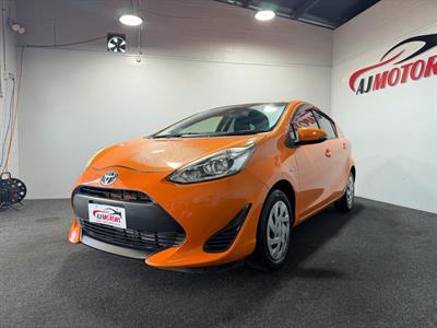 2017 Toyota Aqua - Thumbnail