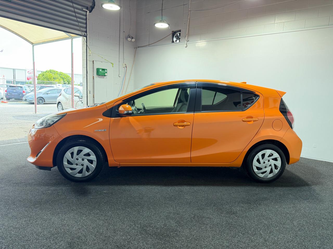 2017 Toyota Aqua