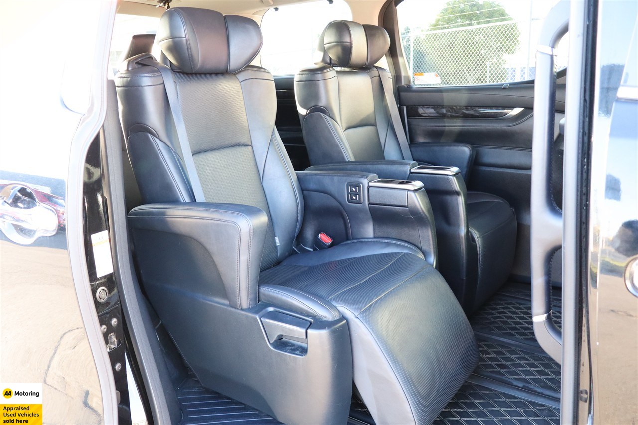2018 Toyota Vellfire