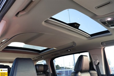 2018 Toyota Vellfire - Thumbnail
