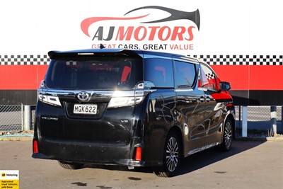 2018 Toyota Vellfire - Thumbnail