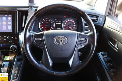 2018 Toyota Vellfire - Thumbnail