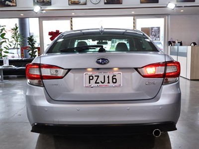 2018 Subaru Impreza - Thumbnail
