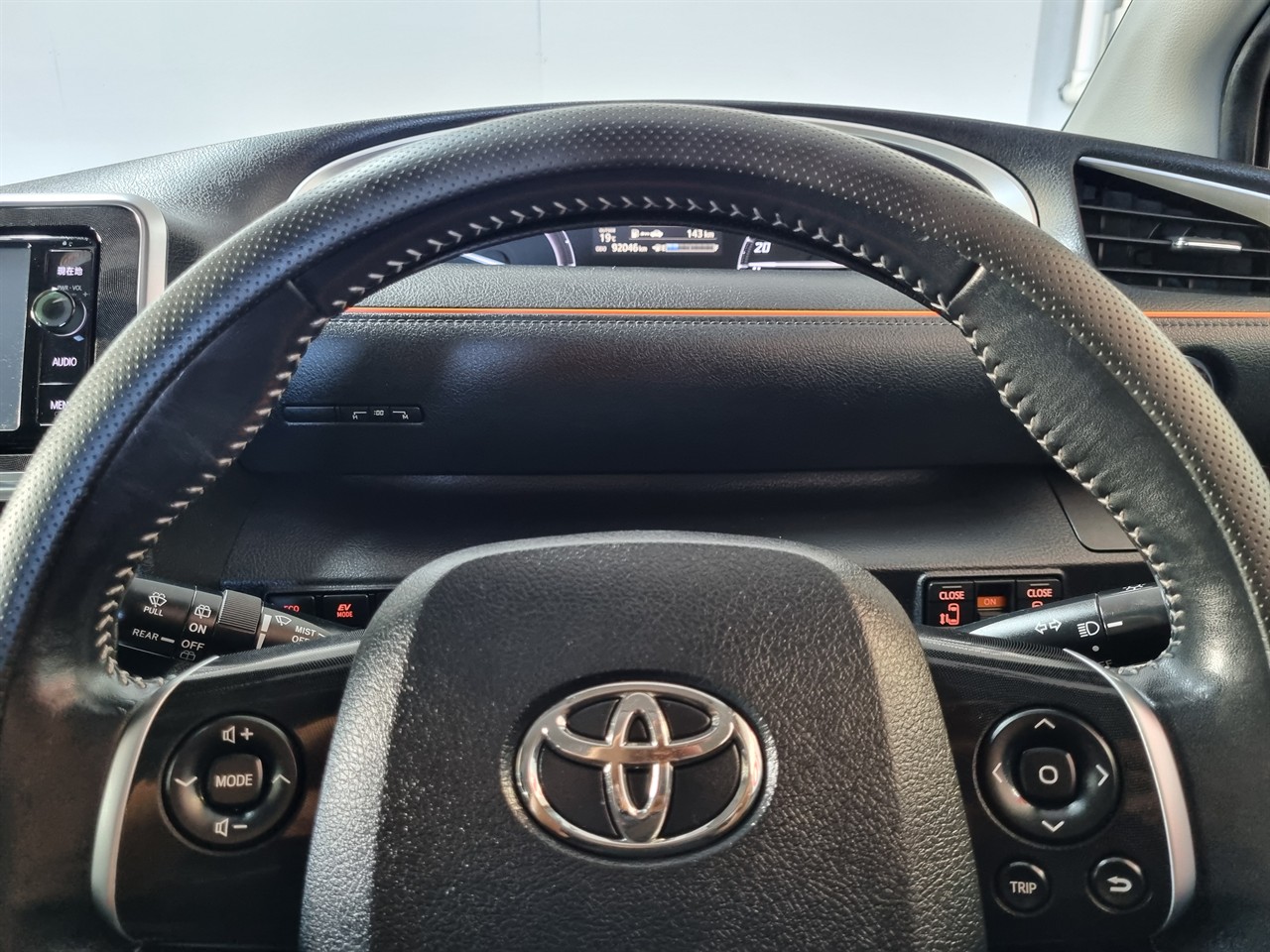 2016 Toyota Sienta