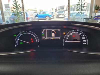 2015 Toyota Sienta - Thumbnail